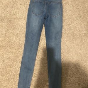 Women’s jeans
